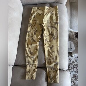 Gymshark Camo Leggings in Tan and Brown